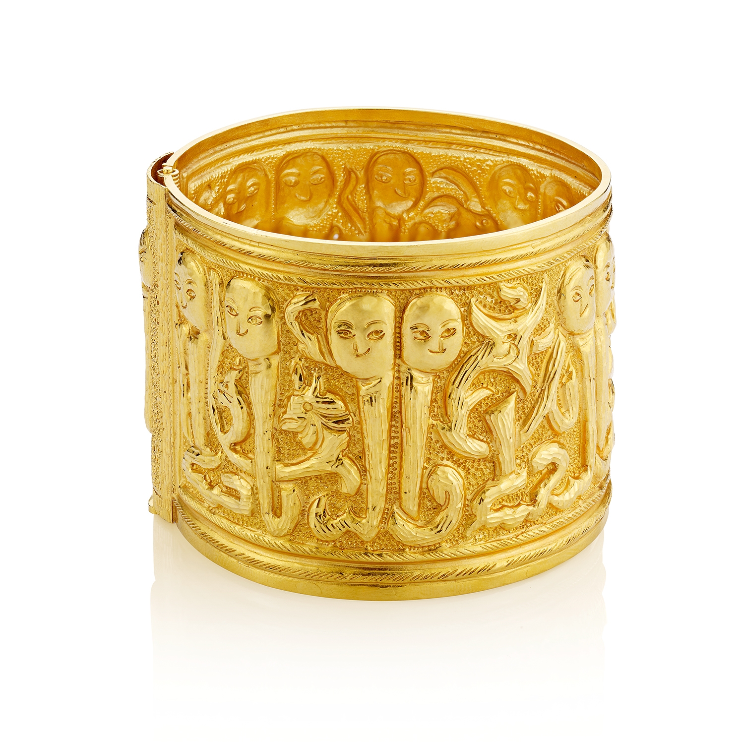 Myonia Cuff