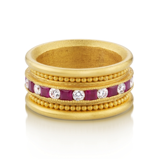 Ariana Ring